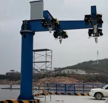XCMG Official 1-100 Ton Heavy Boat Jib Crane Boat Lifting Crane for Sale
